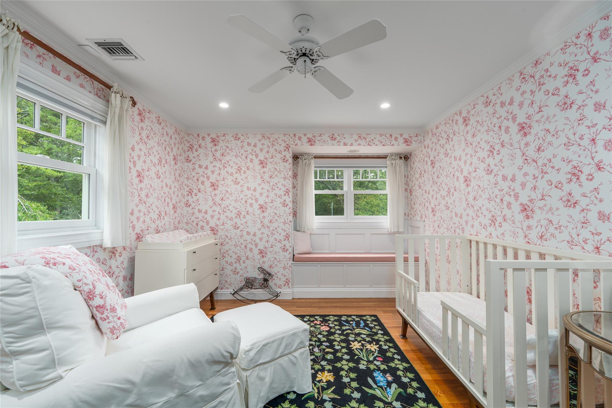 Single Family Peconic Bay  Suffolk County, NY 11948, MLS-880309-26