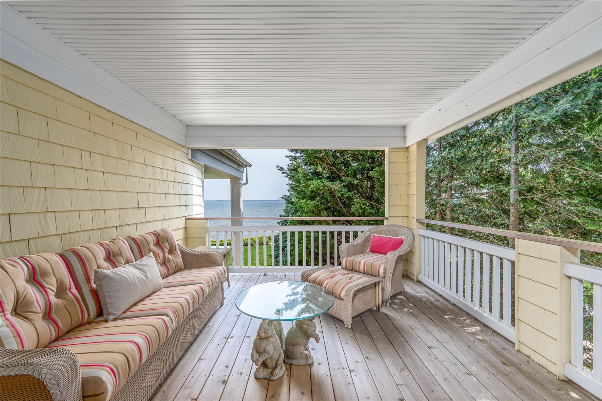 Single Family Peconic Bay  Suffolk County, NY 11948, MLS-880309-30