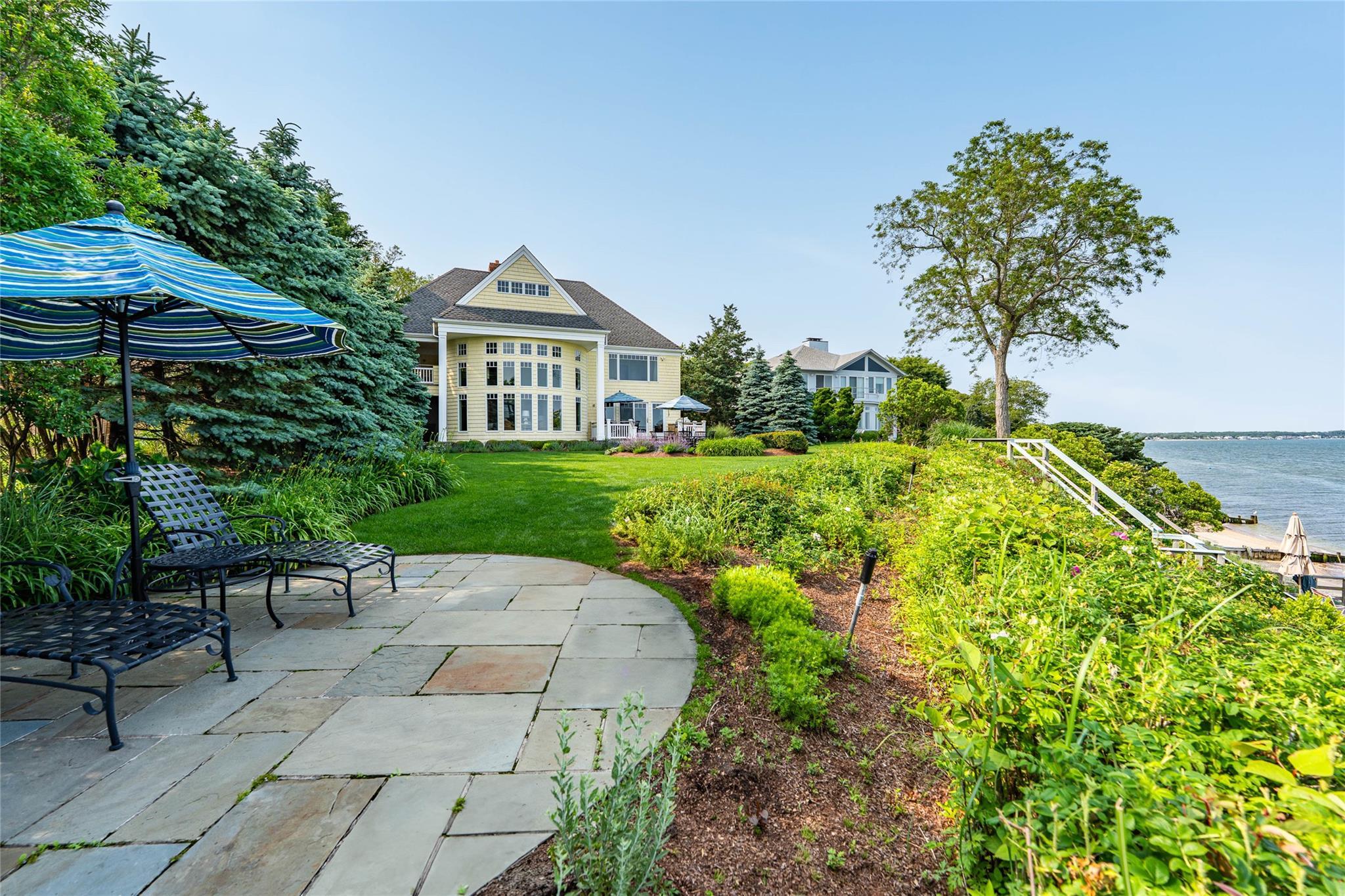 Single Family Peconic Bay  Suffolk County, NY 11948, MLS-880309-6