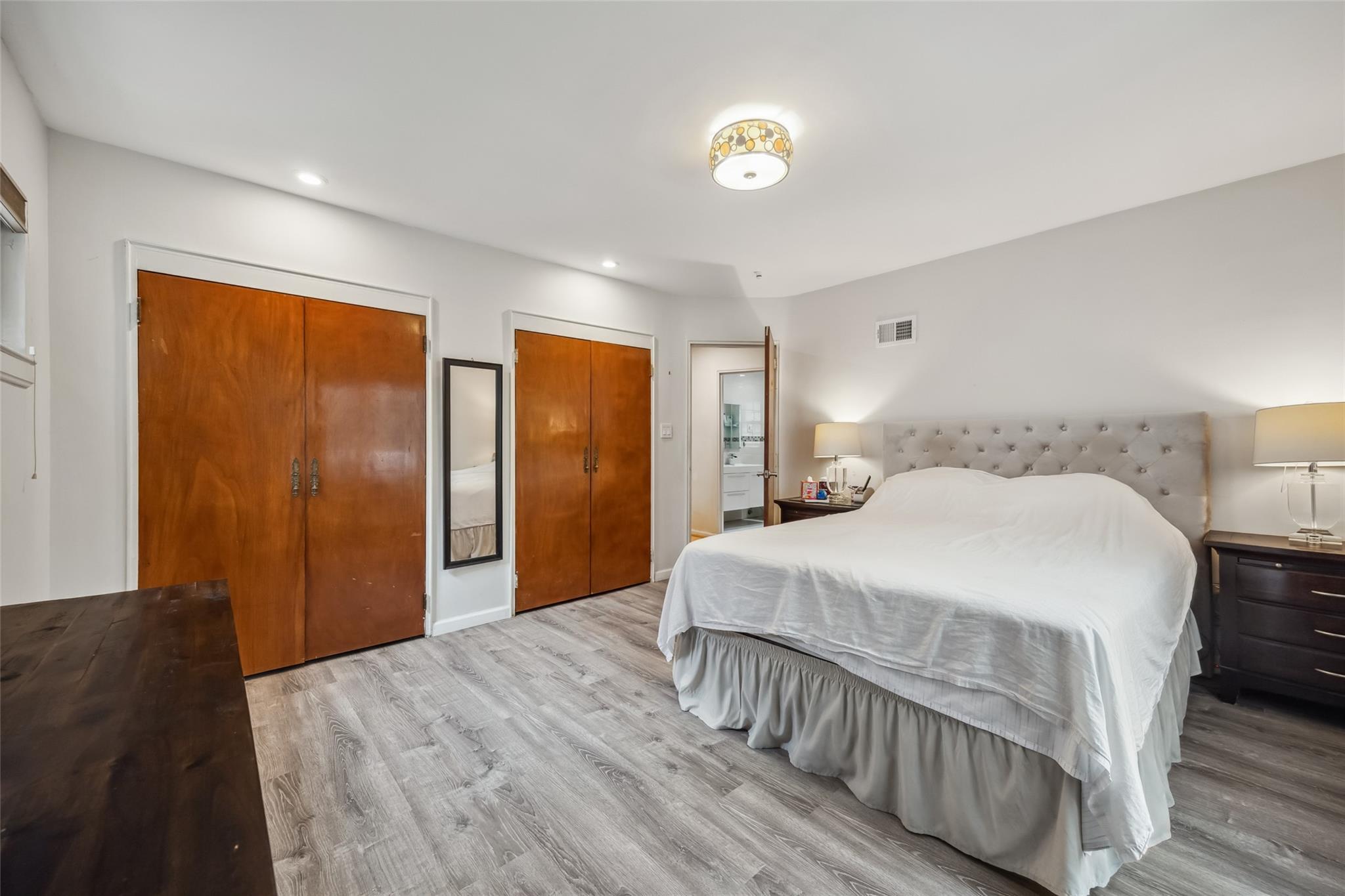 Single Family 64  Queens, NY 11364, MLS-880321-12