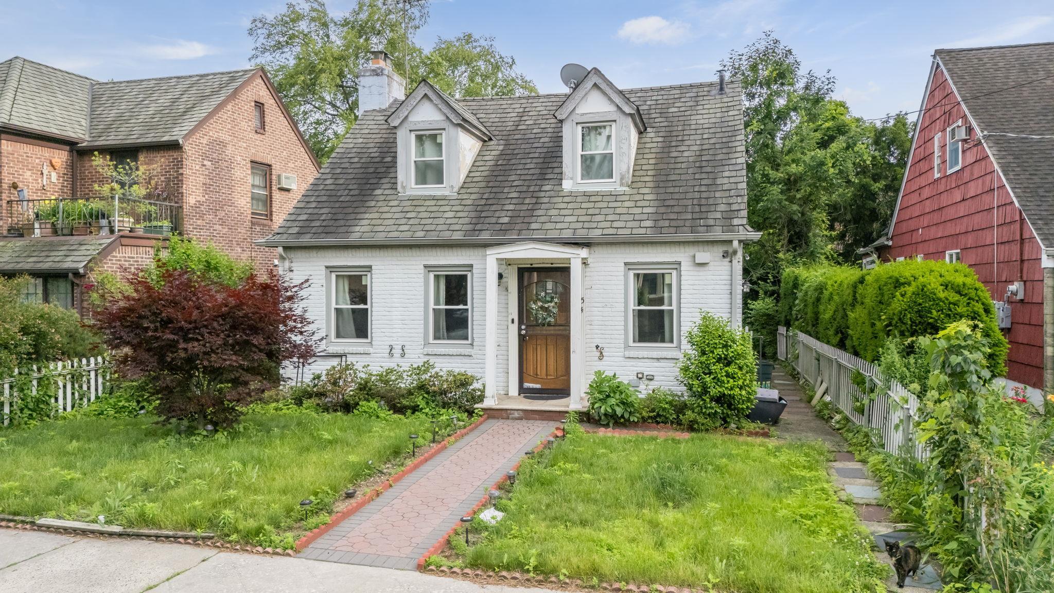Single Family Eton  Queens, NY 11432, MLS-880328-2