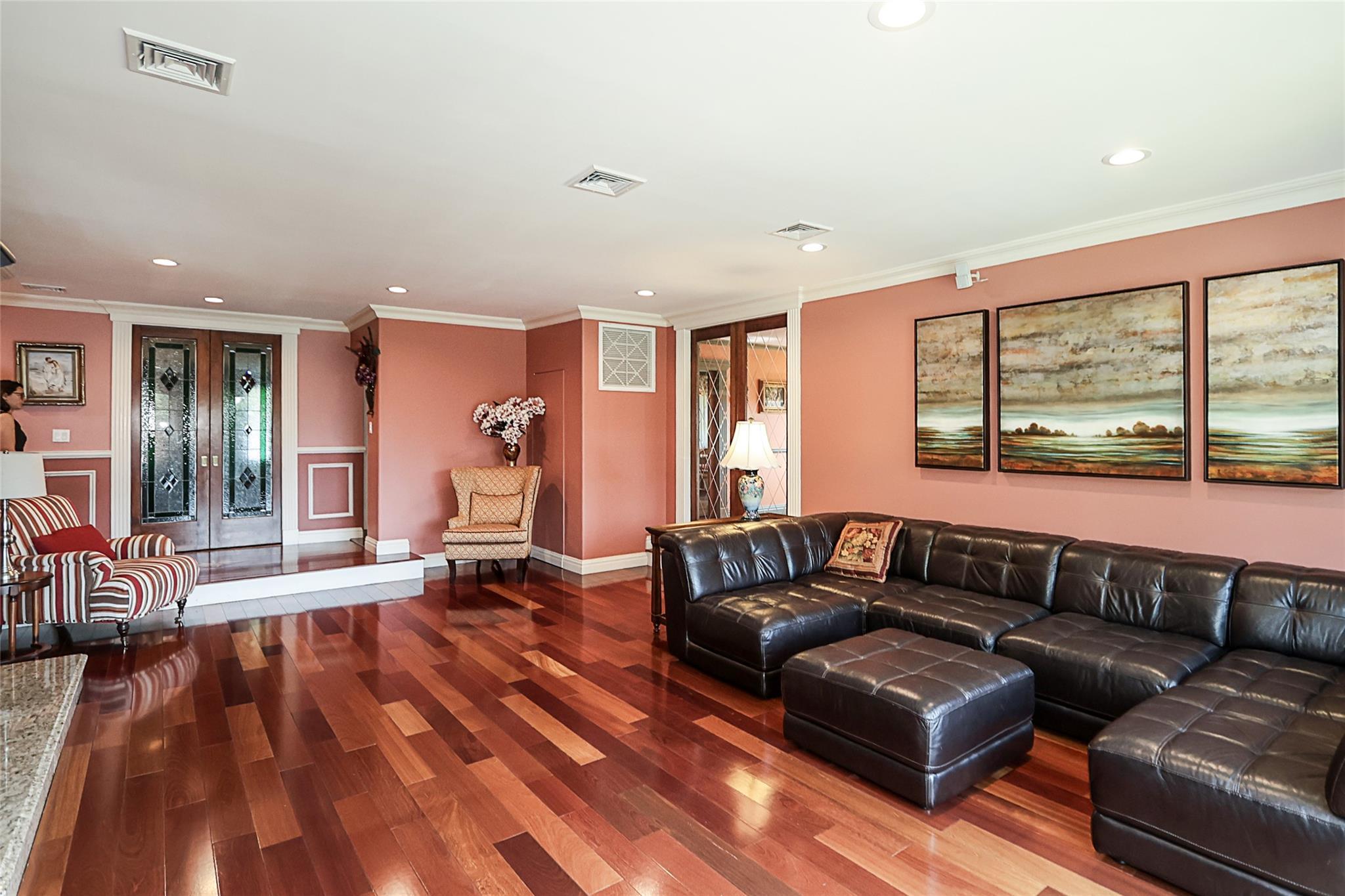 Single Family Marietta Nassau County, NY 11542, MLS-880332-8