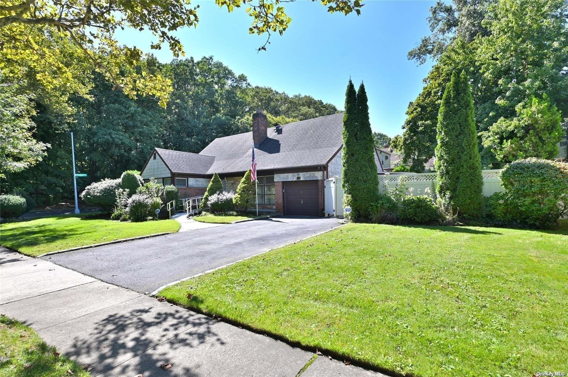 Single Family Peck  Queens, NY 11427, MLS-880352-18