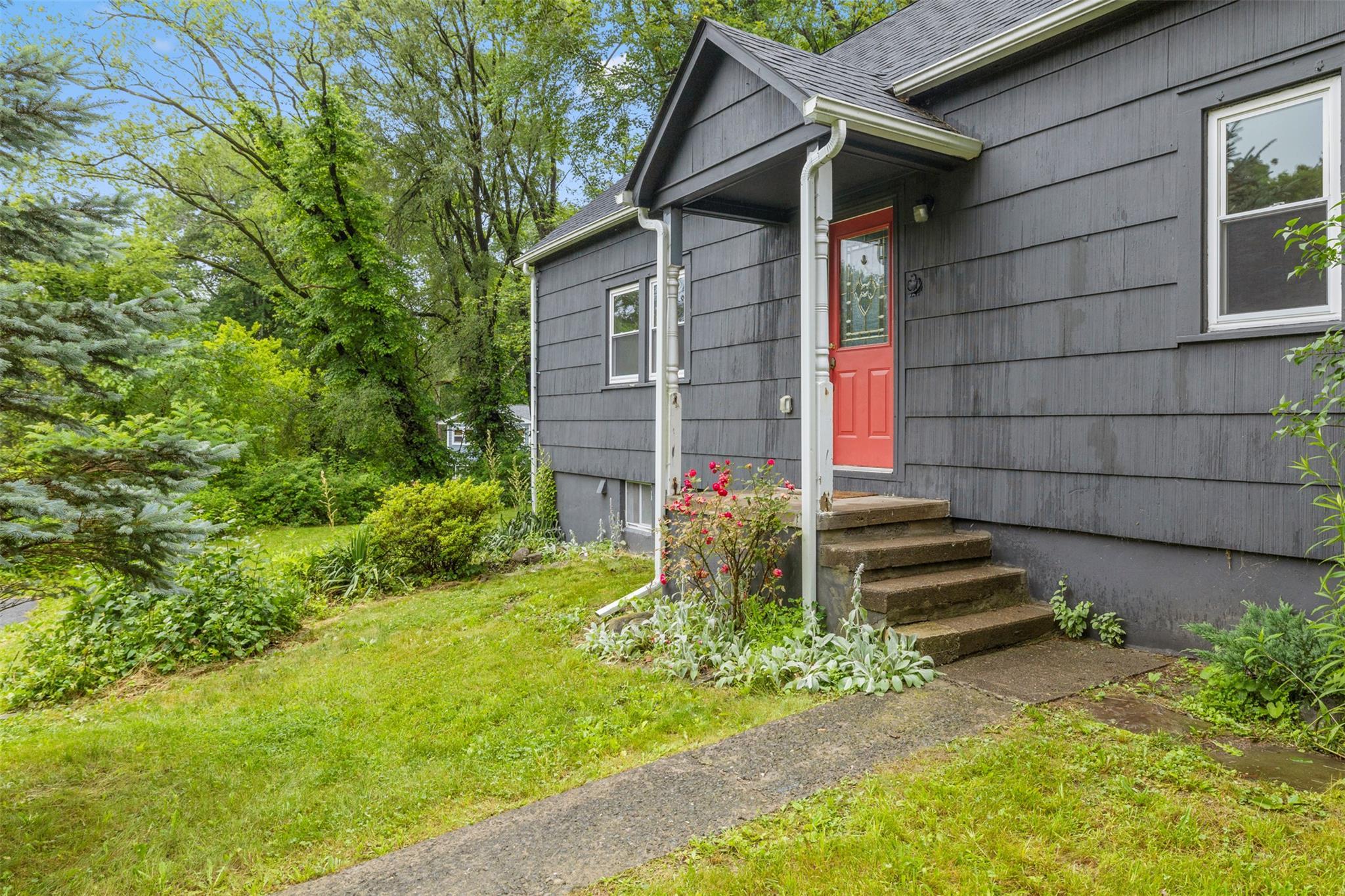 Single Family Amato  Ulster County, NY 12528, MLS-880353-18