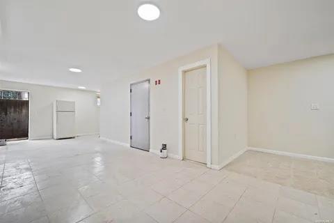 Single Family 134  Queens, NY 11420, MLS-880355-10