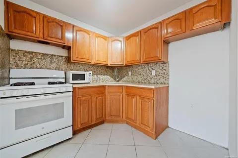 Single Family 134  Queens, NY 11420, MLS-880355-4