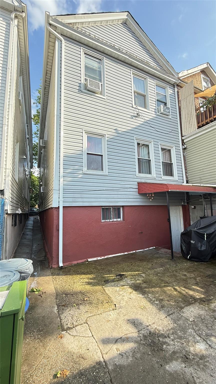 Single Family Alstyne  Queens, NY 11368, MLS-880358-17