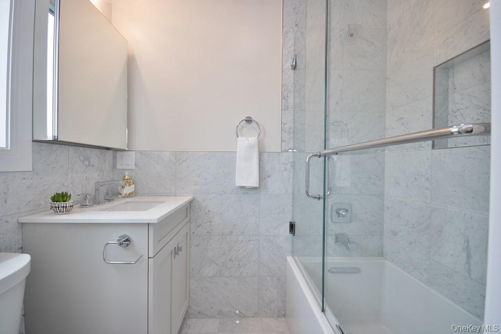 Condo Andrews  Westchester County, NY 10591, MLS-880381-15