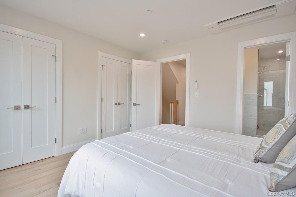 Condo Andrews  Westchester County, NY 10591, MLS-880381-18
