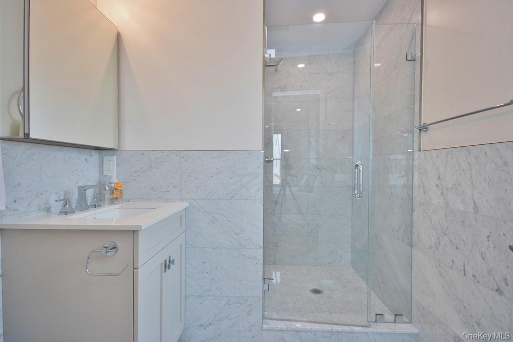 Condo Andrews  Westchester County, NY 10591, MLS-880381-19