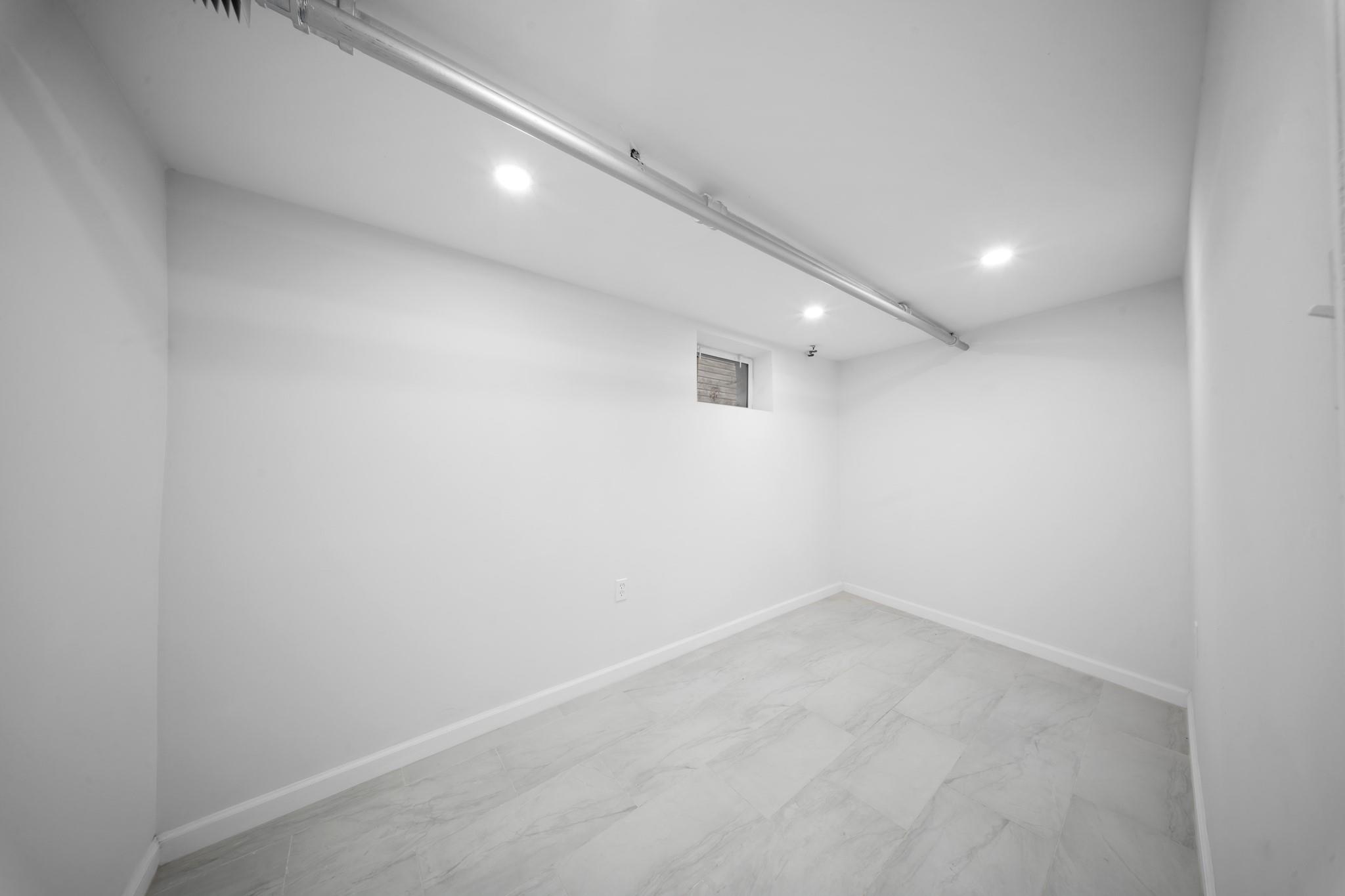 Single Family 118th  Queens, NY 11412, MLS-880389-17