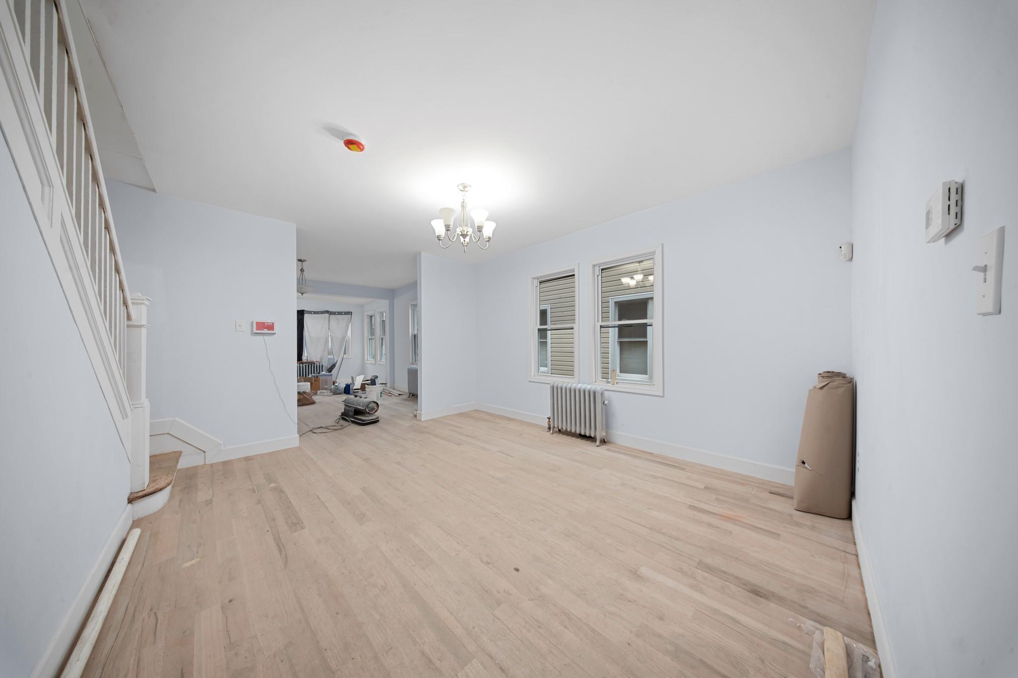 Single Family 118th  Queens, NY 11412, MLS-880389-5