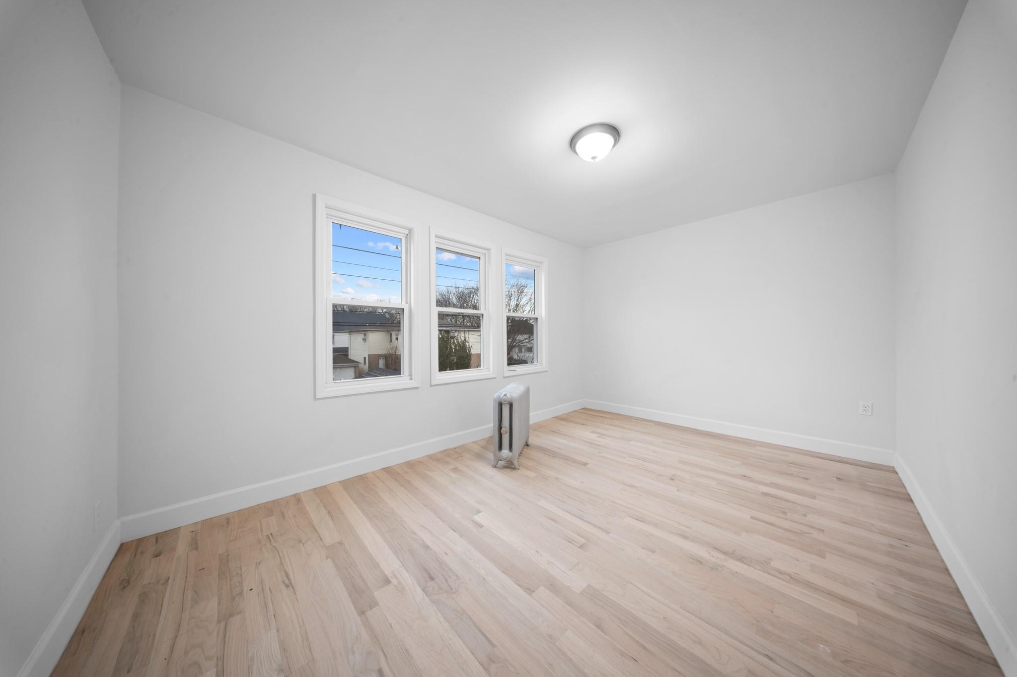 Single Family 118th  Queens, NY 11412, MLS-880389-9