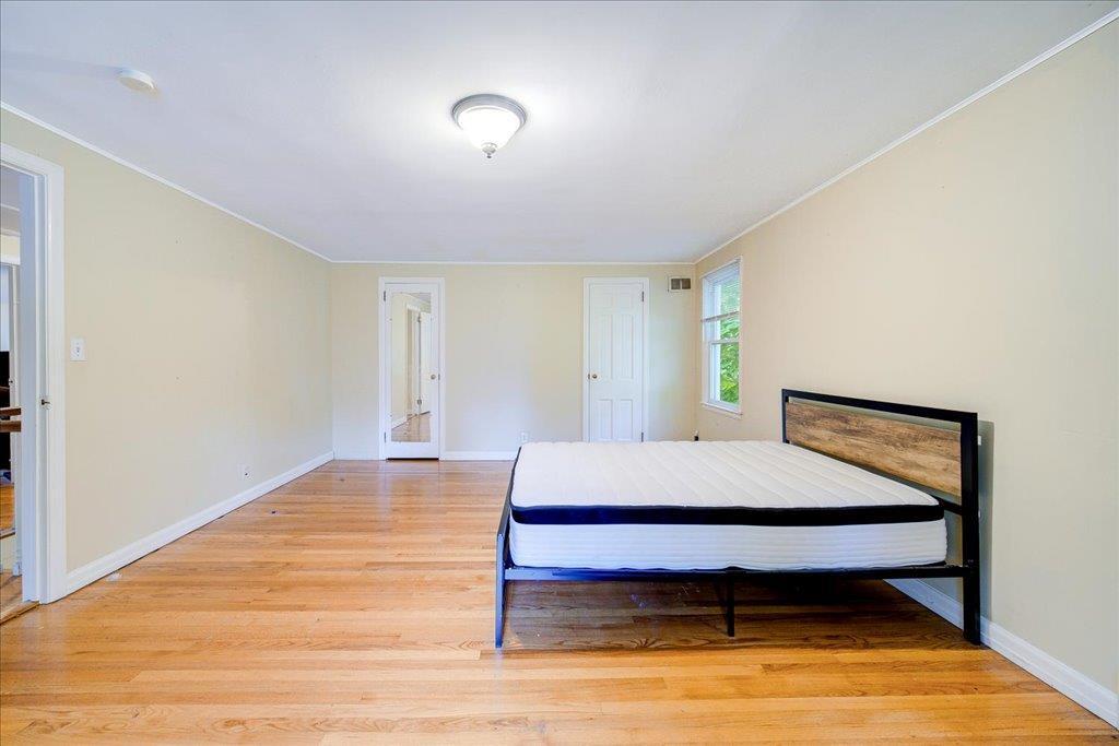 Single Family Seaman  Dutchess County, NY 12601, MLS-880401-21