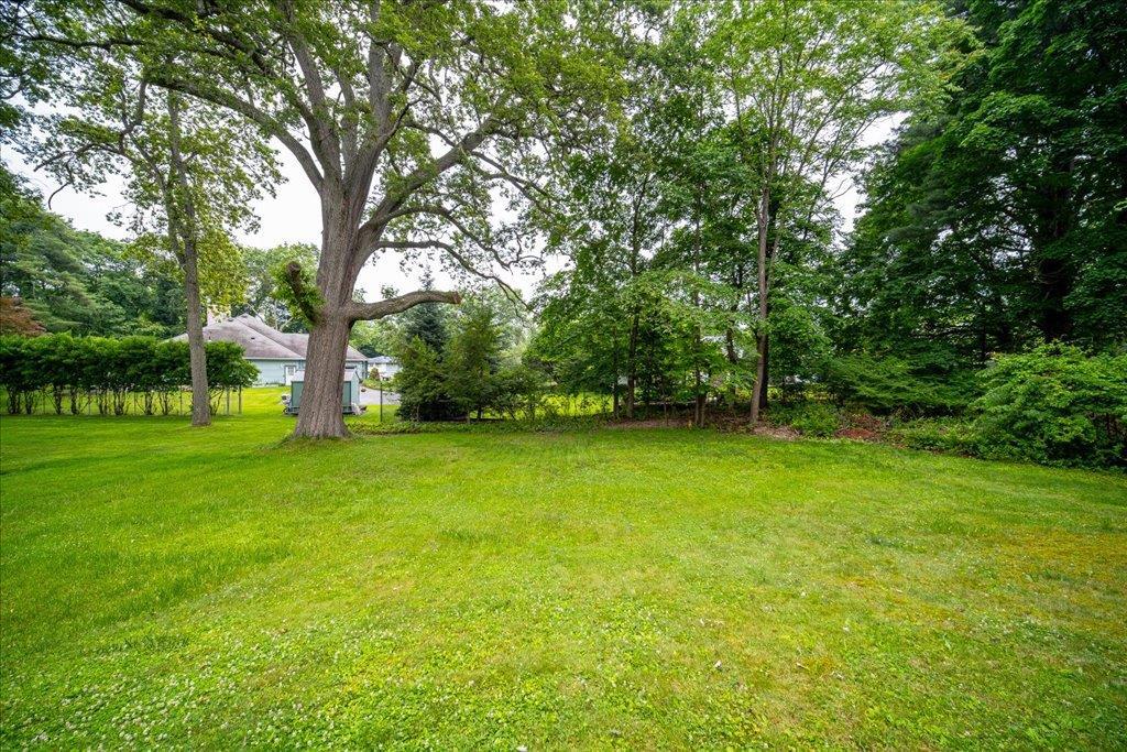 Single Family Seaman  Dutchess County, NY 12601, MLS-880401-33