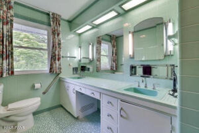 Single Family E Ann  Out Of Area, NY 18337, MLS-880409-48