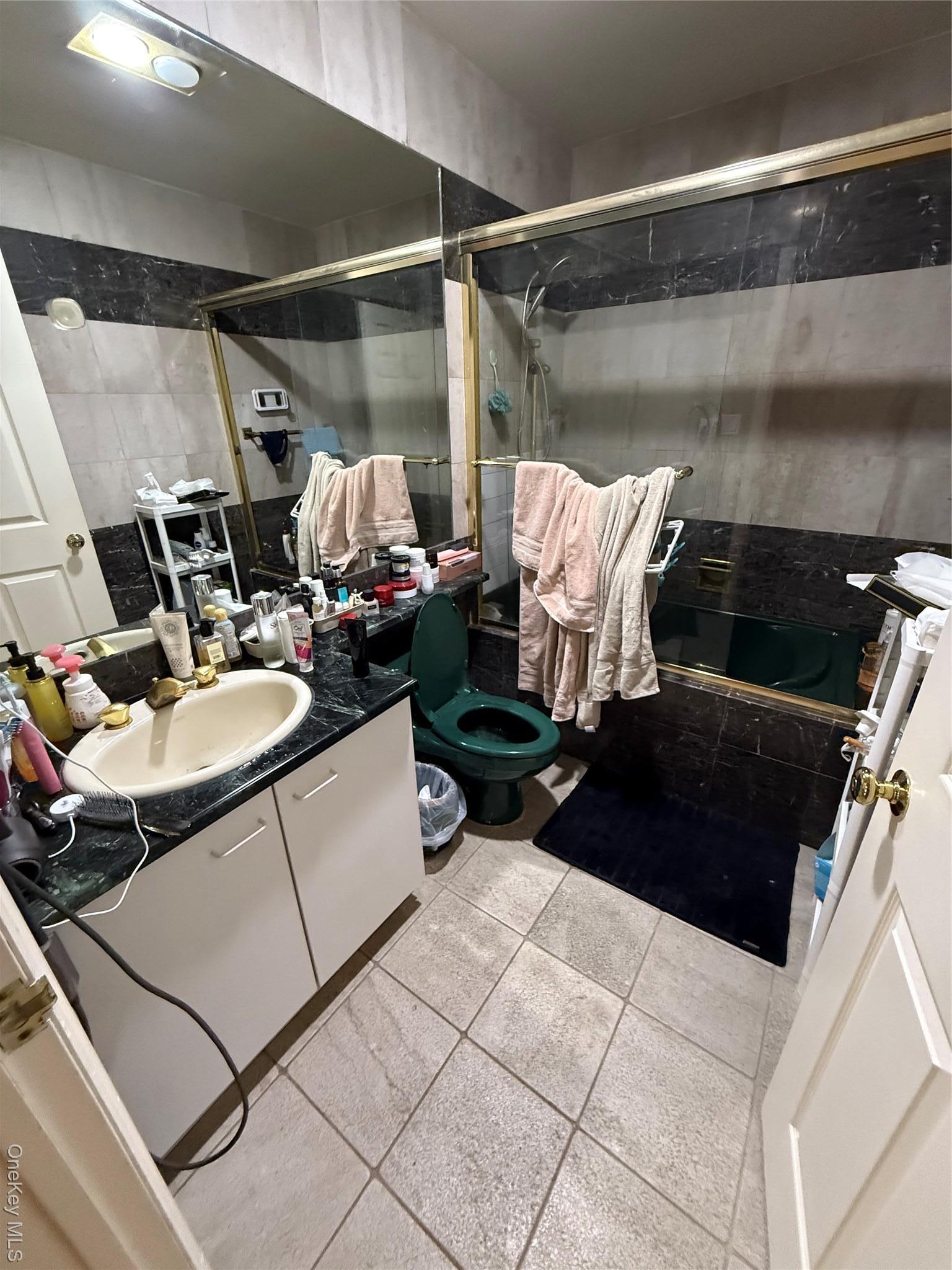 Condo Colden  Queens, NY 11355-4788, MLS-880423-15
