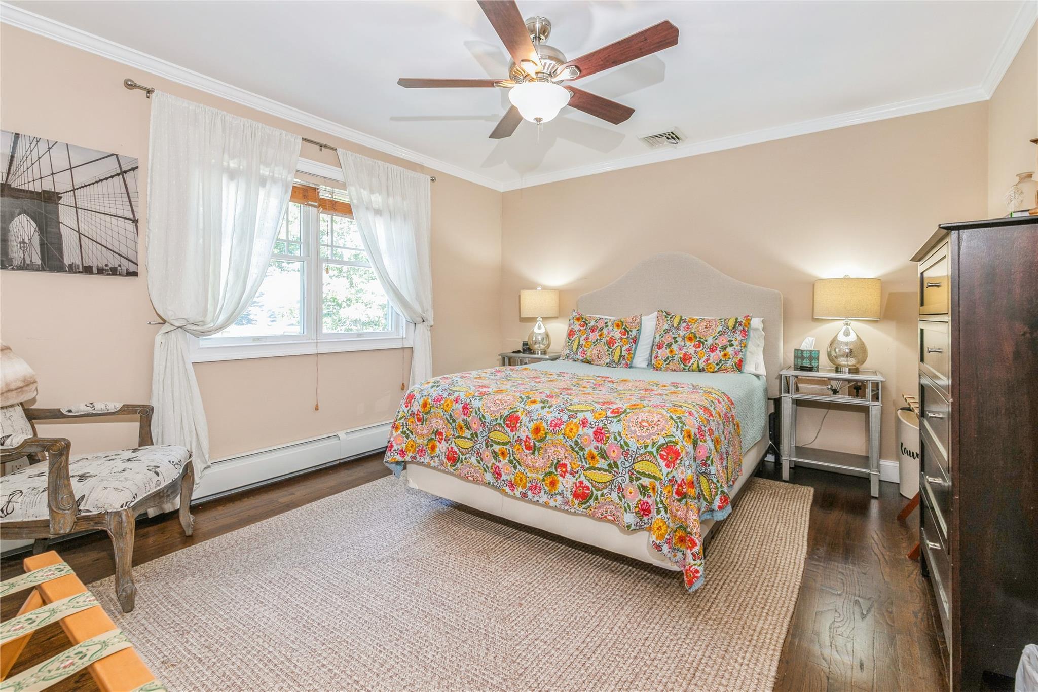 Single Family Hildreth  Suffolk County, NY 11946, MLS-880431-21