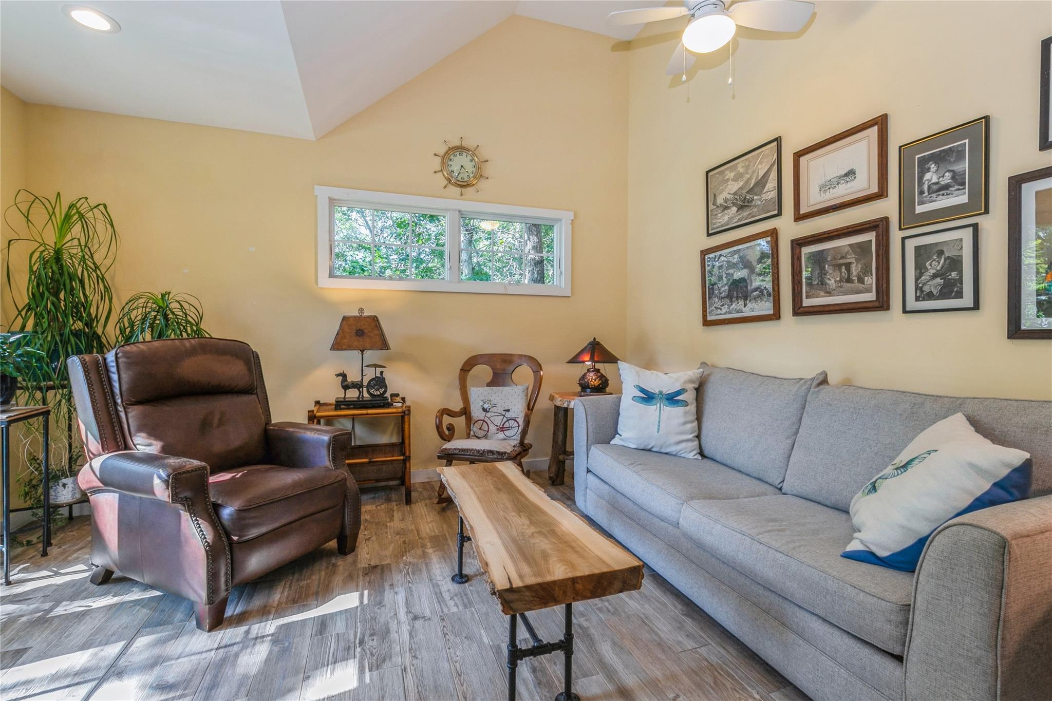 Single Family Hildreth  Suffolk County, NY 11946, MLS-880431-30