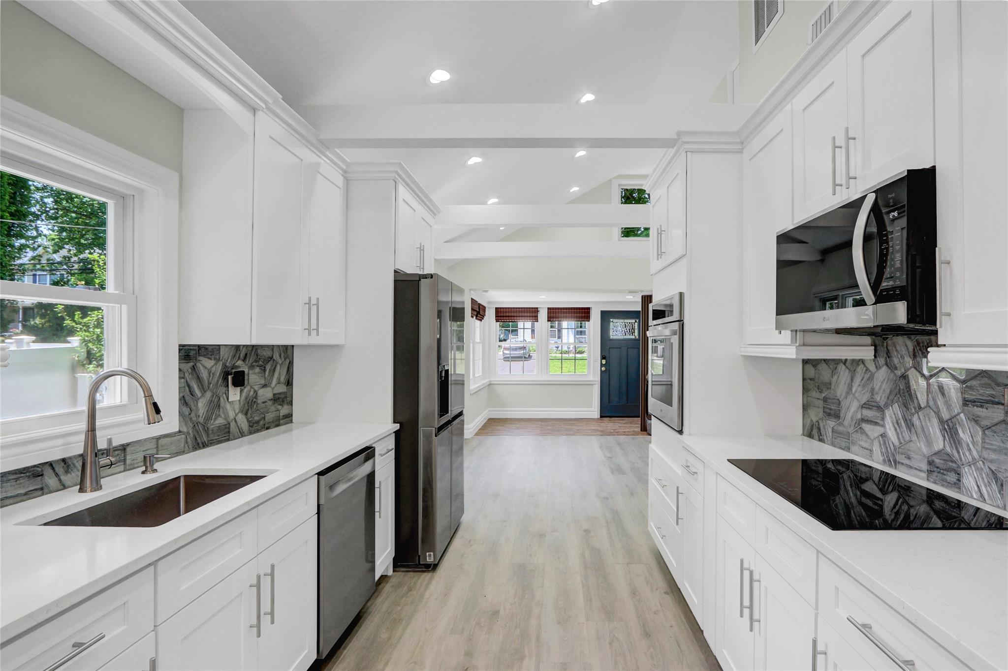 Single Family Eastport  Suffolk County, NY 11789, MLS-880438-10