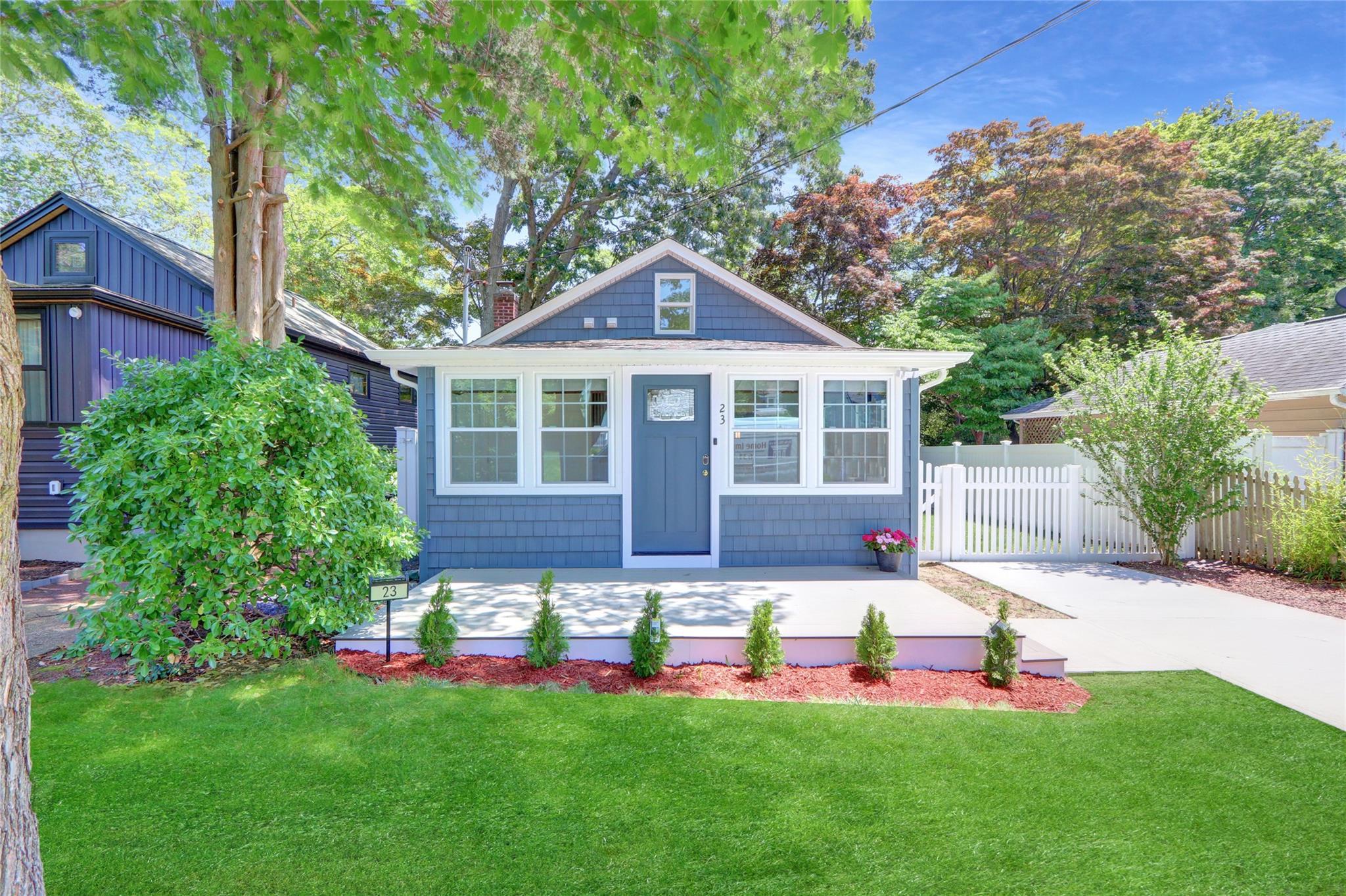 Single Family Eastport  Suffolk County, NY 11789, MLS-880438-2