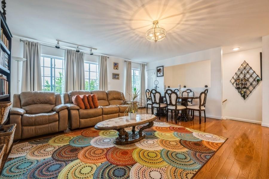 Single Family Almeda  Queens, NY 11692, MLS-880470-8