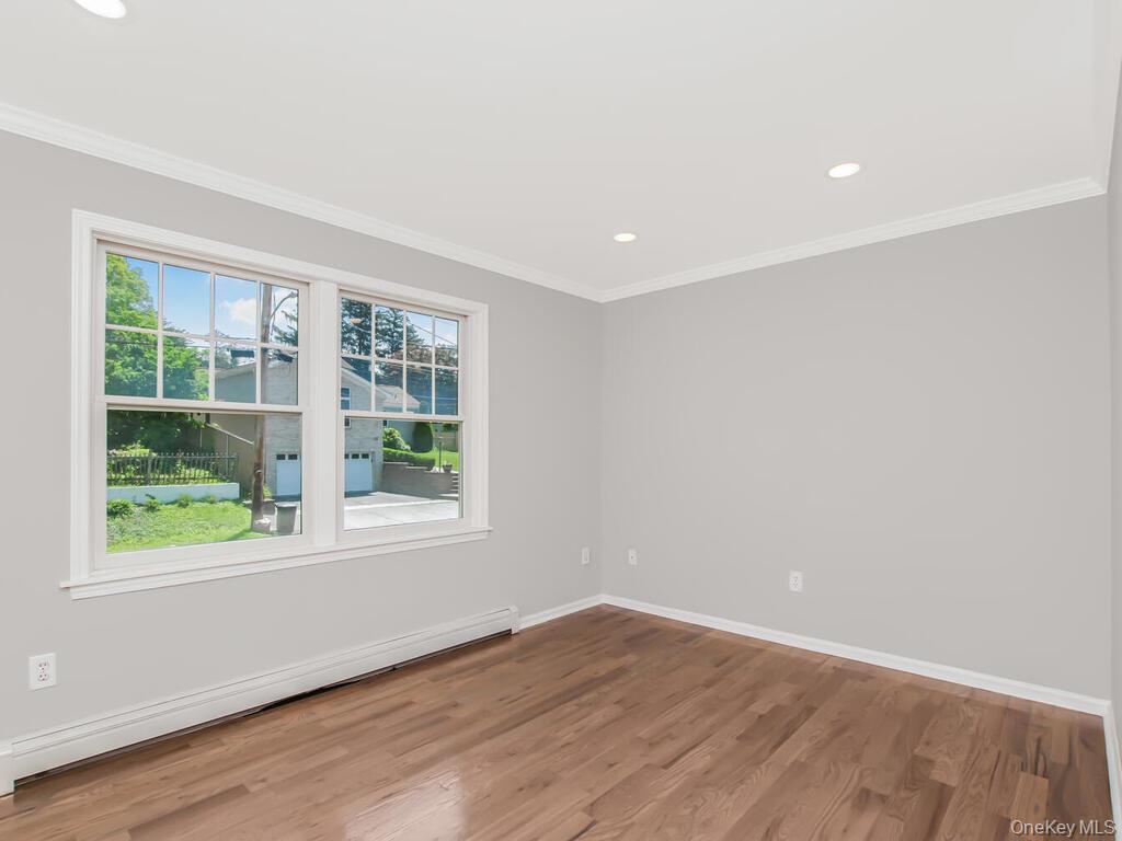 Single Family Brady  Westchester County, NY 10532, MLS-880473-10