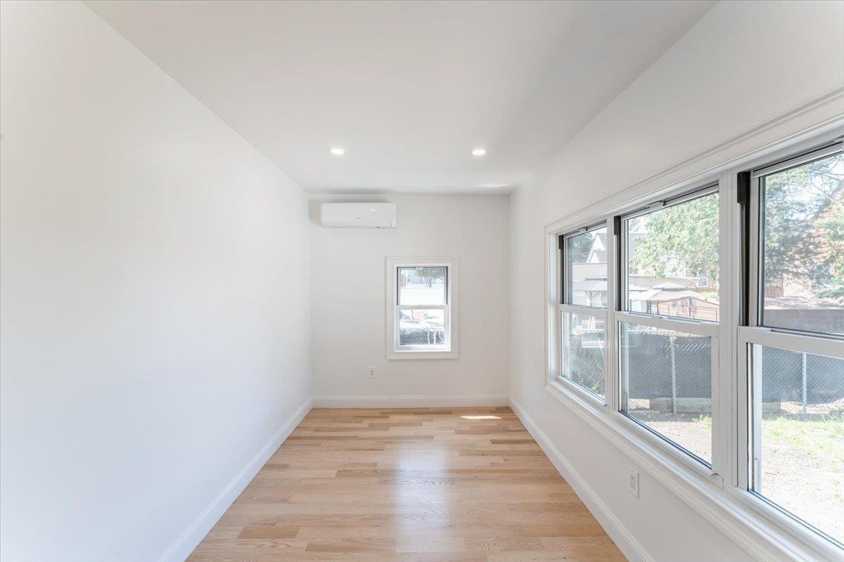 Single Family 173rd  Queens, NY 11434, MLS-880475-11