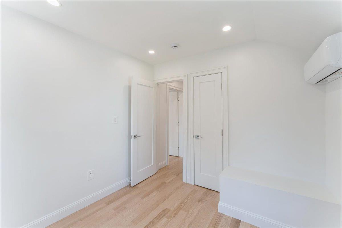 Single Family 173rd  Queens, NY 11434, MLS-880475-14