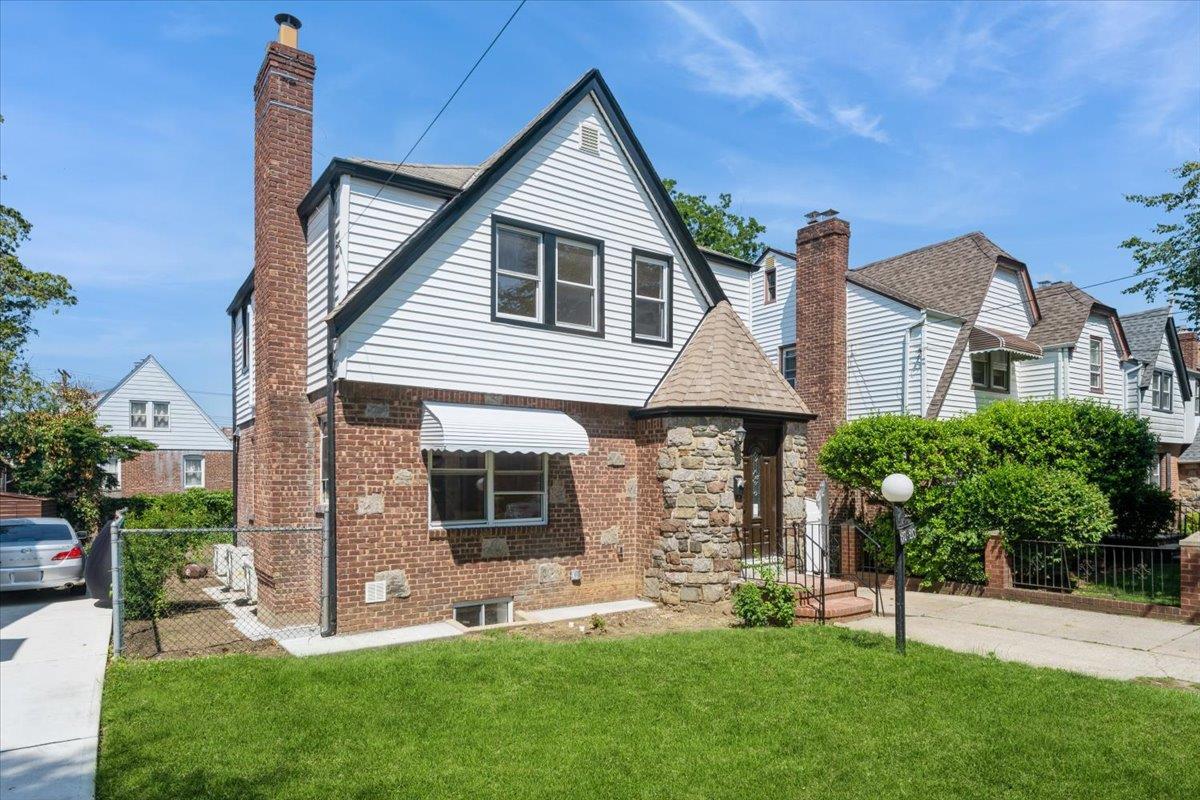 Single Family 173rd  Queens, NY 11434, MLS-880475-2