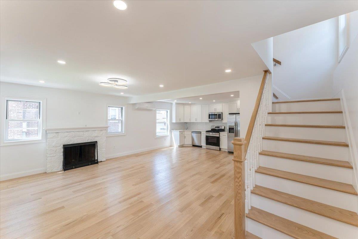 Single Family 173rd  Queens, NY 11434, MLS-880475-3