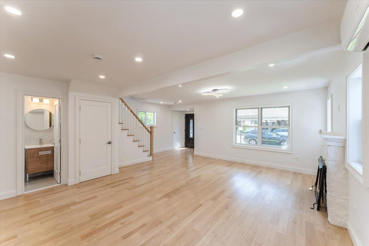 Single Family 173rd  Queens, NY 11434, MLS-880475-7