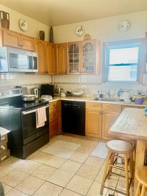 Single Family Grayson  Queens, NY 11413, MLS-880494-5