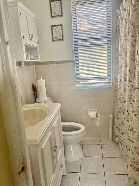 Single Family Grayson  Queens, NY 11413, MLS-880494-8