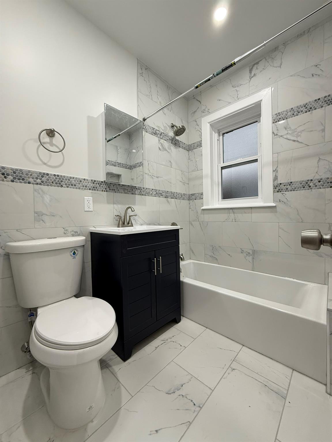 Single Family Boyd  Bronx, NY 10466, MLS-880529-13
