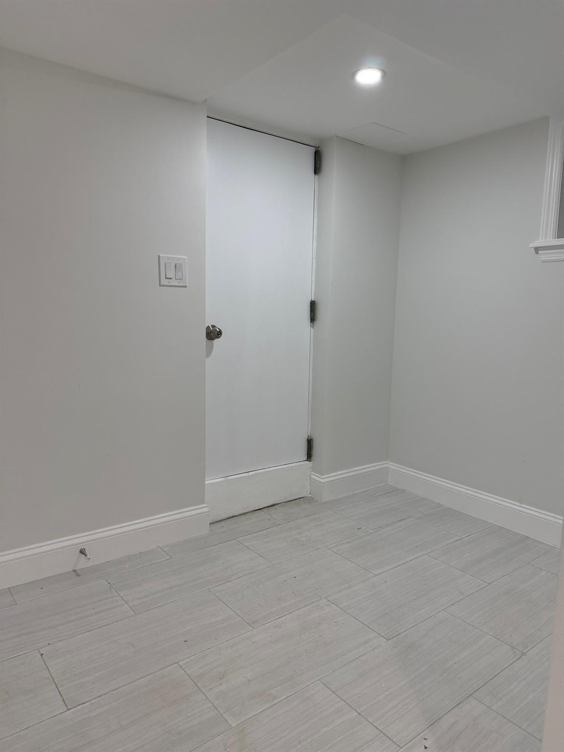 Single Family Boyd  Bronx, NY 10466, MLS-880529-18