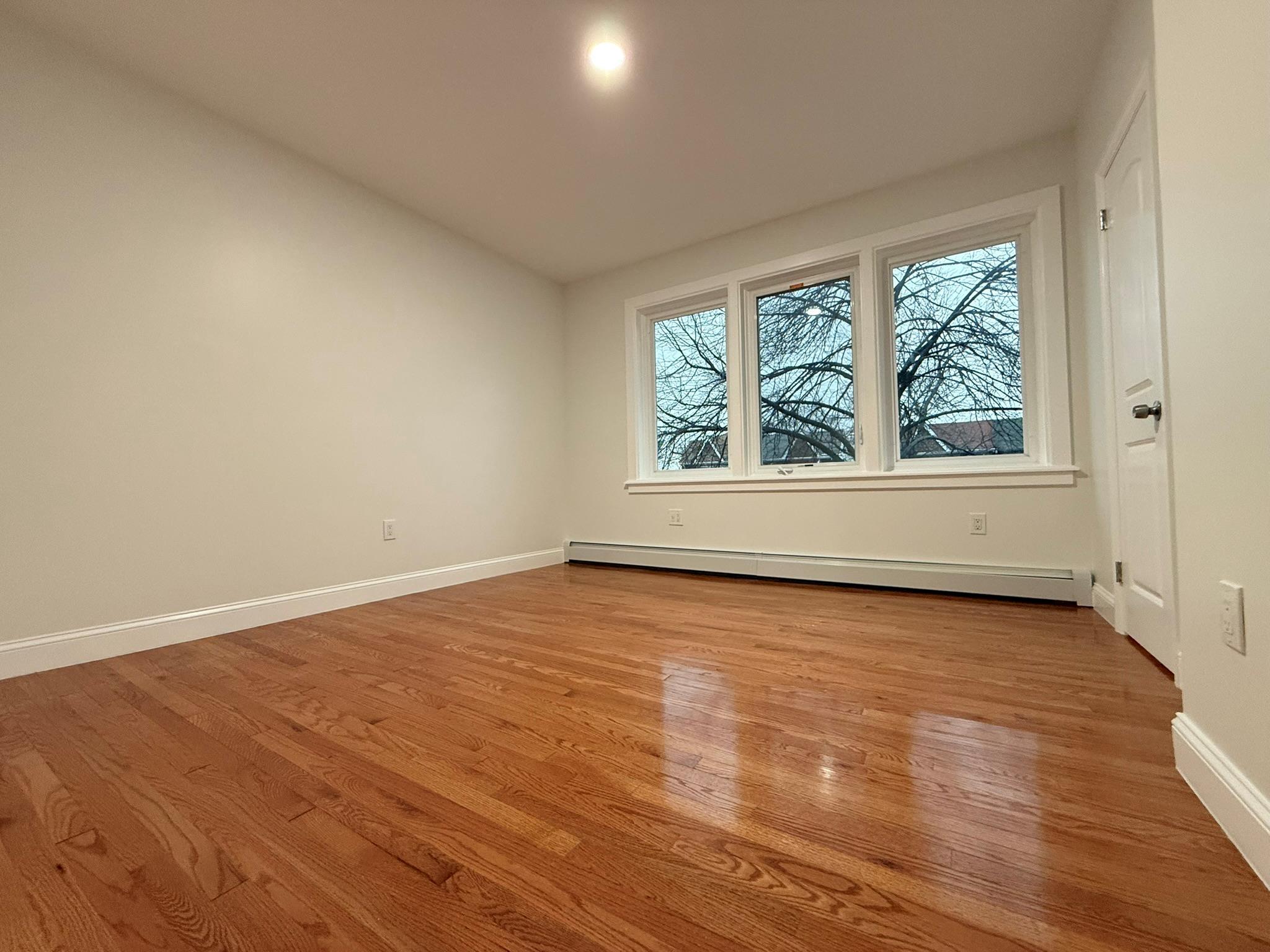 Single Family Boyd  Bronx, NY 10466, MLS-880529-9