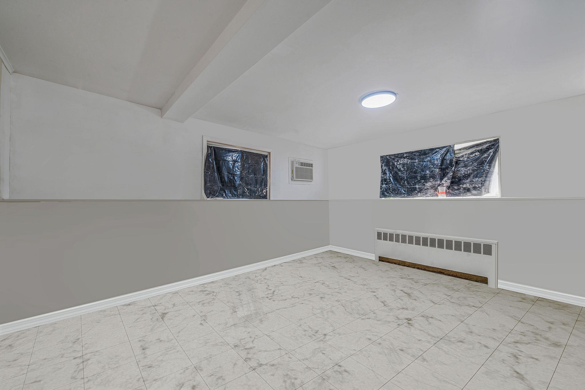 Single Family Cleary  Suffolk County, NY 11779, MLS-880543-11