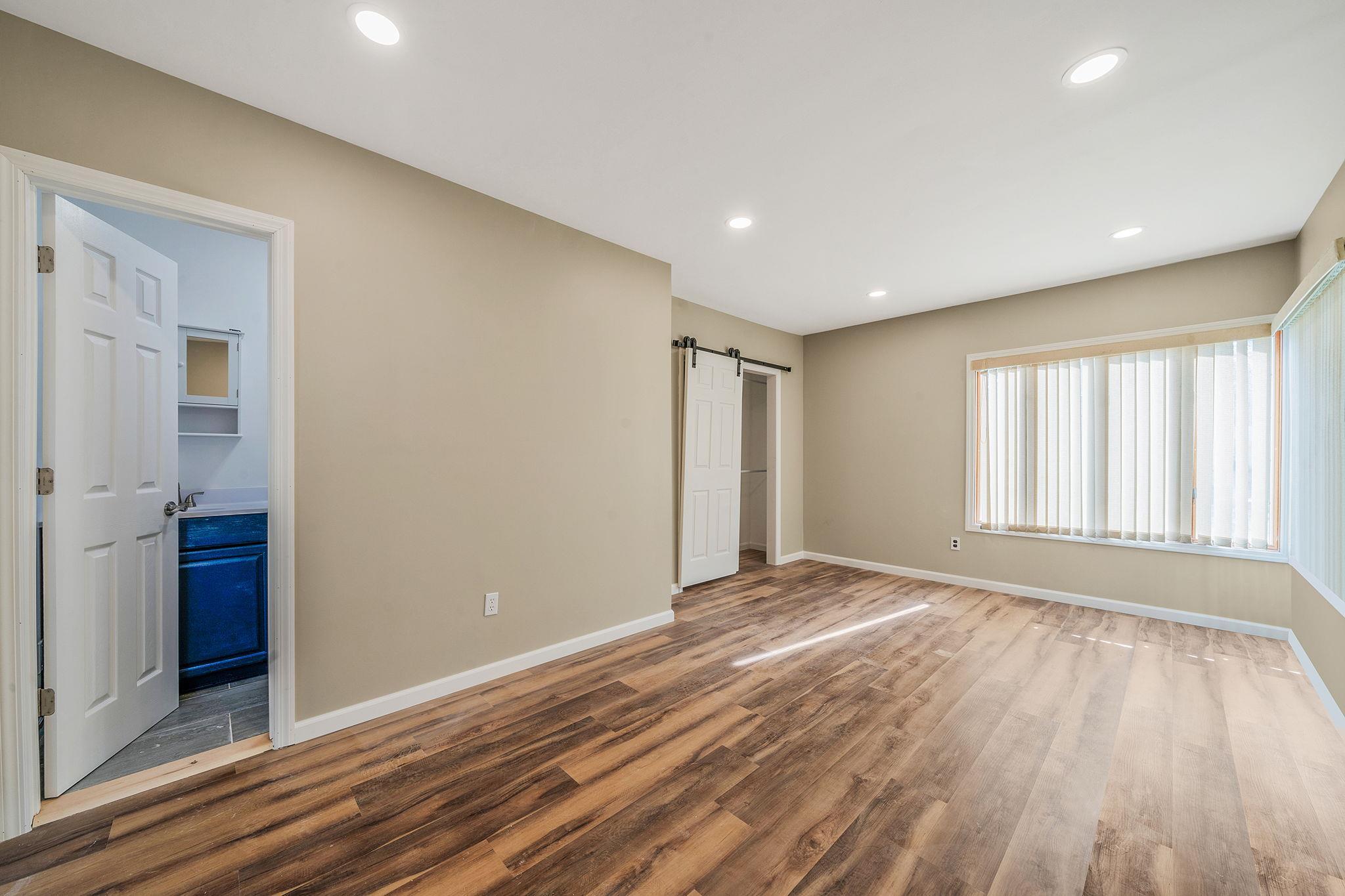 Single Family Cleary  Suffolk County, NY 11779, MLS-880543-17