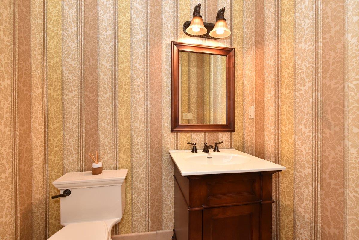 Single Family Nassau  Nassau County, NY 11530, MLS-880544-15
