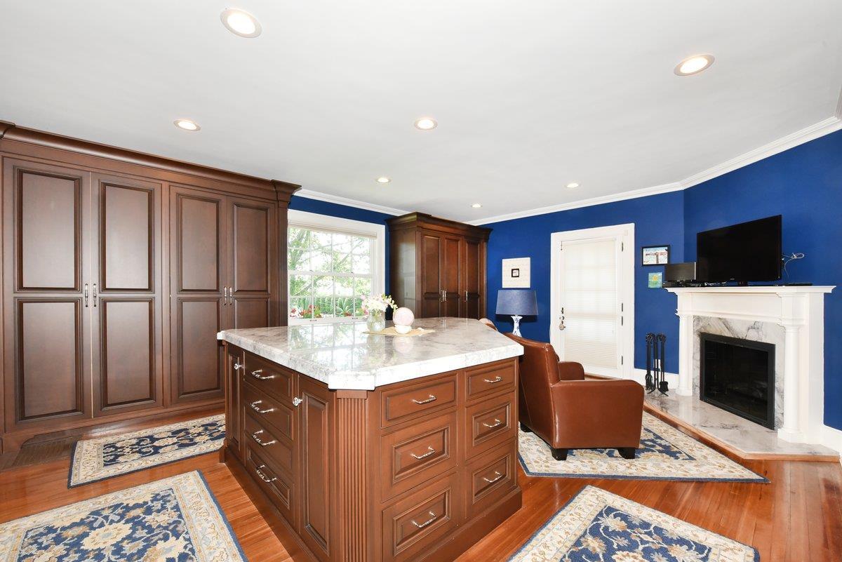 Single Family Nassau  Nassau County, NY 11530, MLS-880544-19