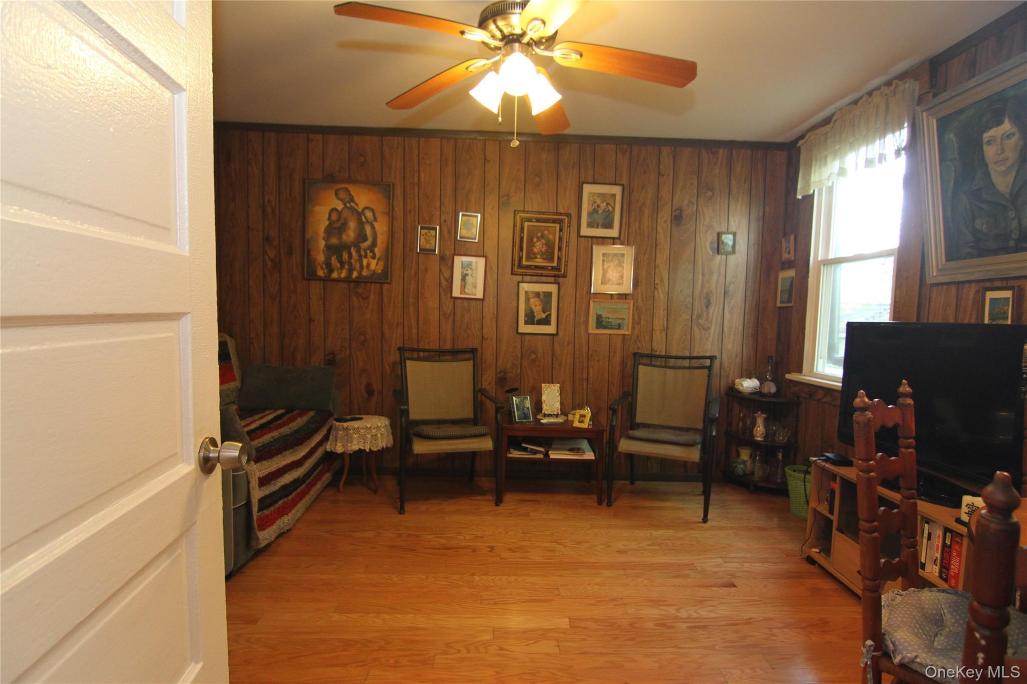 Coop Lexington  Westchester County, NY 10567, MLS-880547-14