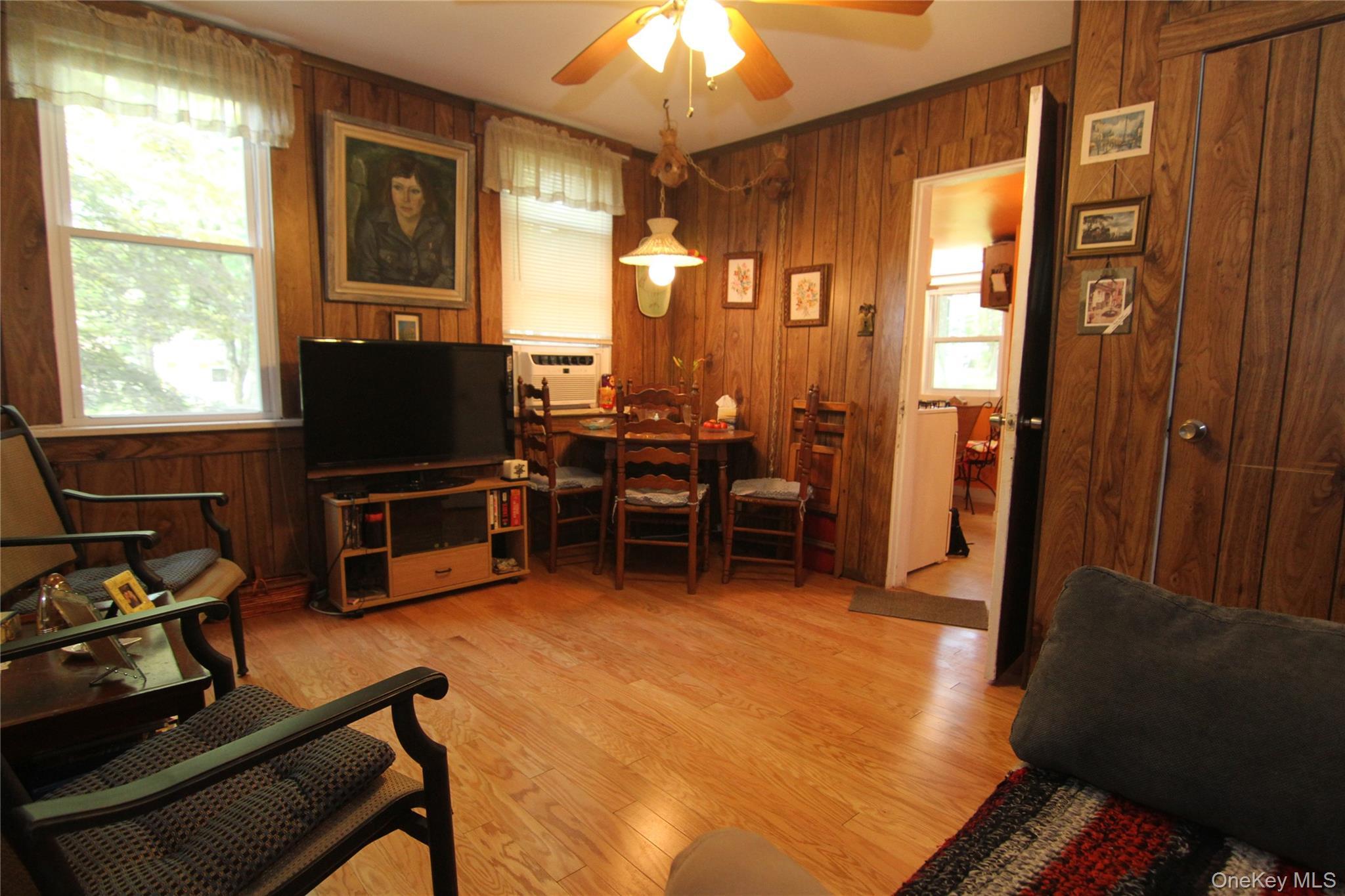 Coop Lexington  Westchester County, NY 10567, MLS-880547-16