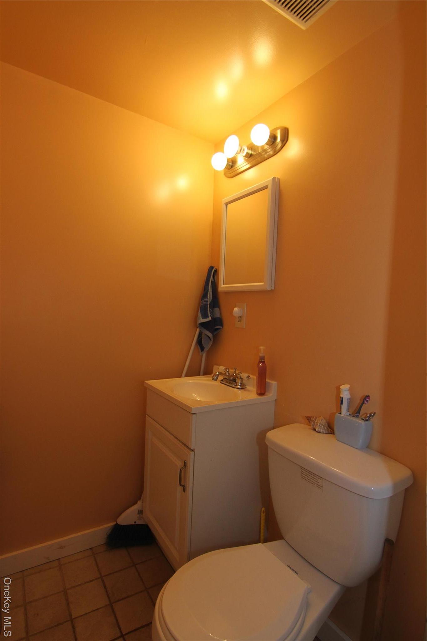 Coop Lexington  Westchester County, NY 10567, MLS-880547-19