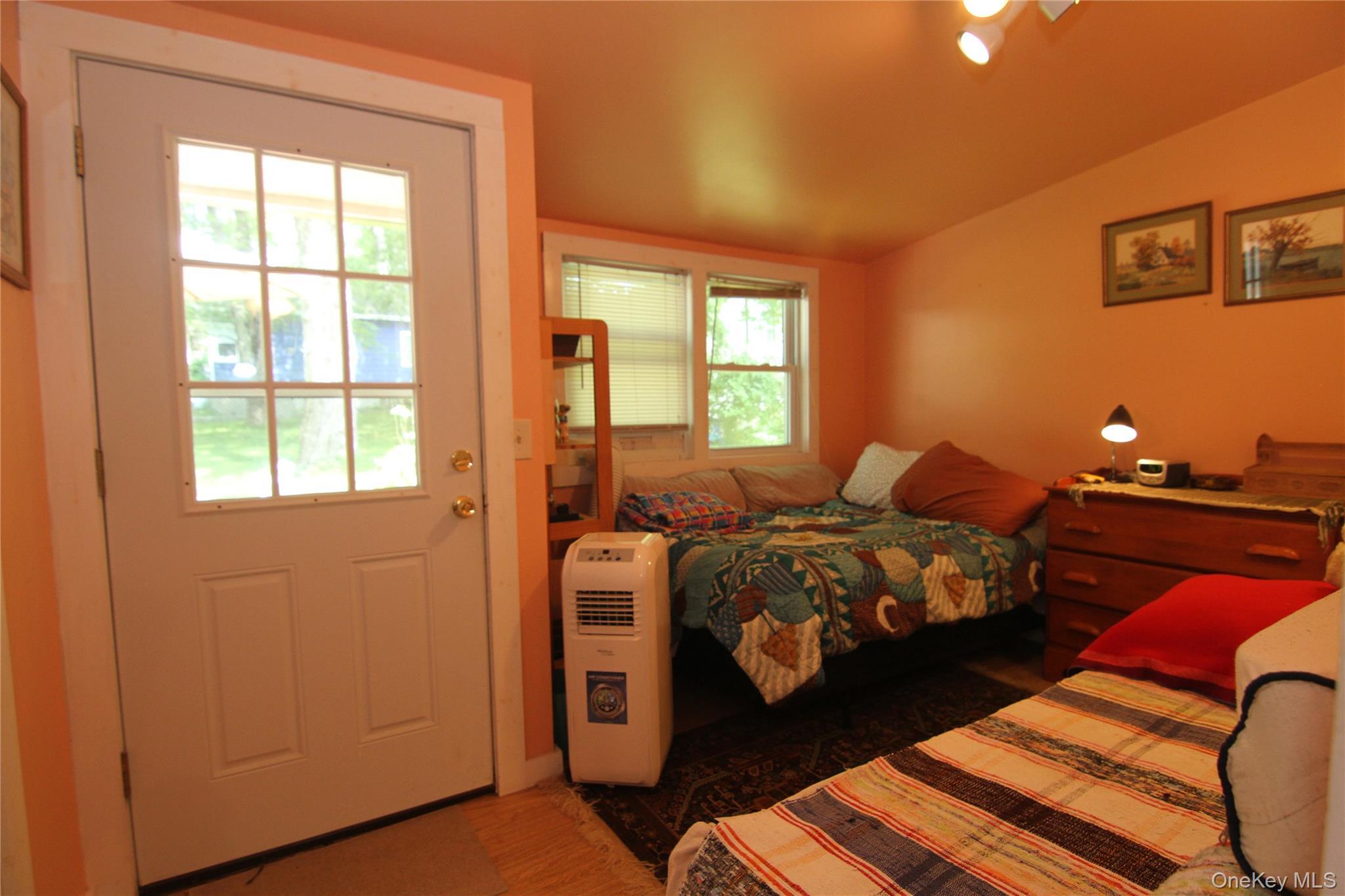 Coop Lexington  Westchester County, NY 10567, MLS-880547-21