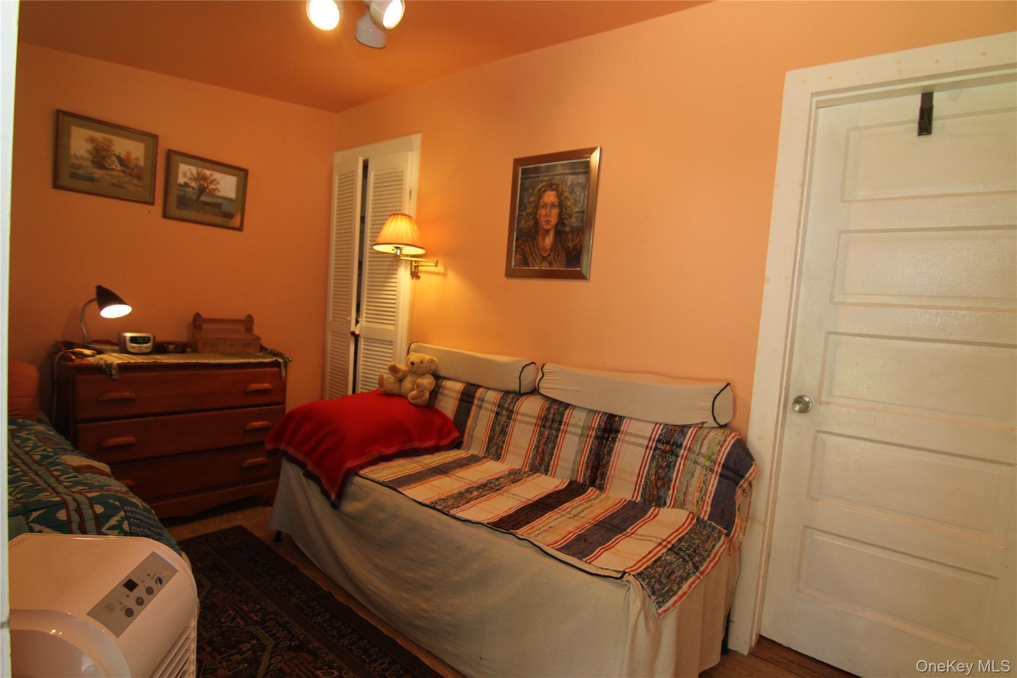 Coop Lexington  Westchester County, NY 10567, MLS-880547-23