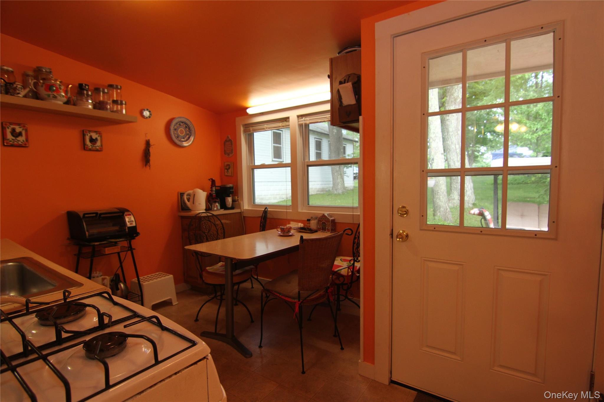 Coop Lexington  Westchester County, NY 10567, MLS-880547-9