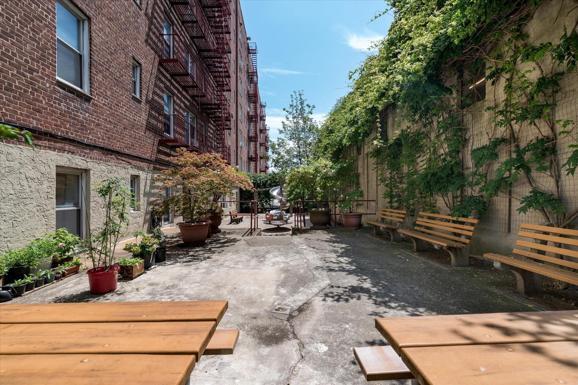 Coop Clyde  Queens, NY 11375, MLS-880551-14
