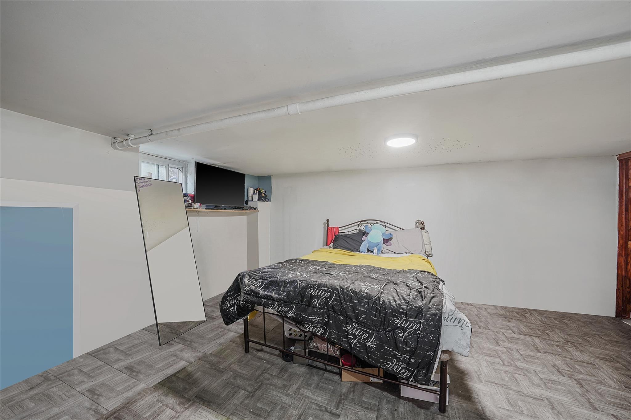 Single Family Branton  Brooklyn, NY 11236, MLS-880555-13