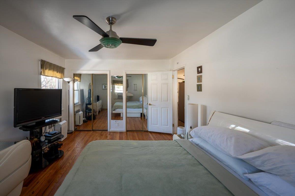 Single Family Pompeii  Queens, NY 11423, MLS-880556-17